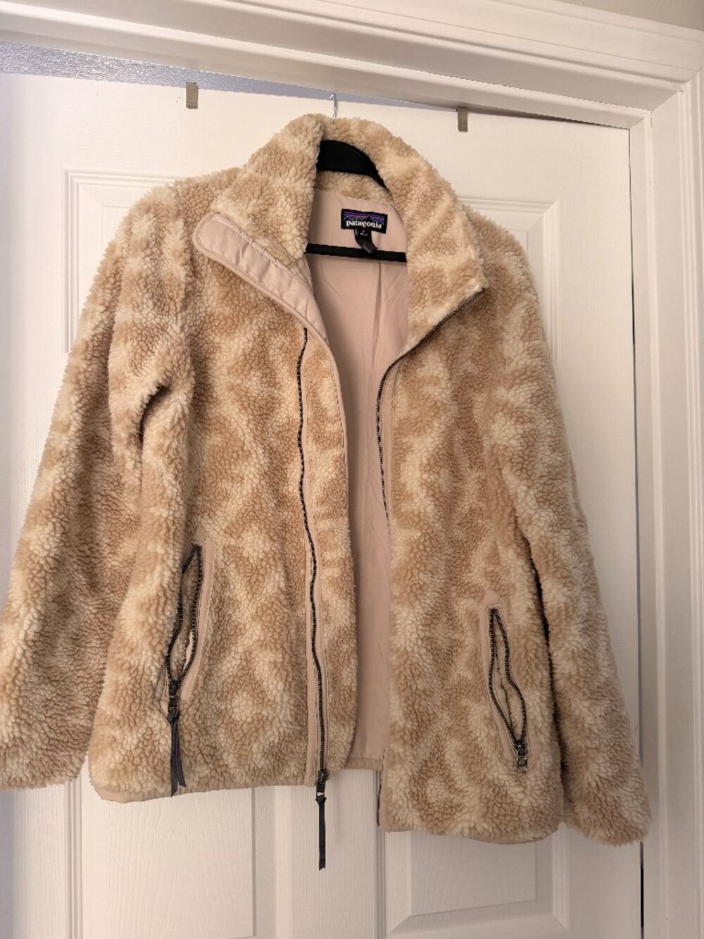 Patagonia Divided Sky Plush Fleece Jacket Size L